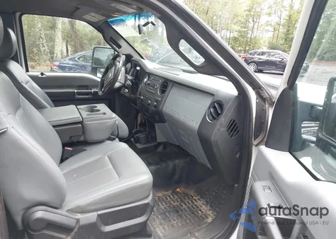 2011 Ford F-250 Xl from USA, damaged, VIN 1FT7X2ATXBEA17599